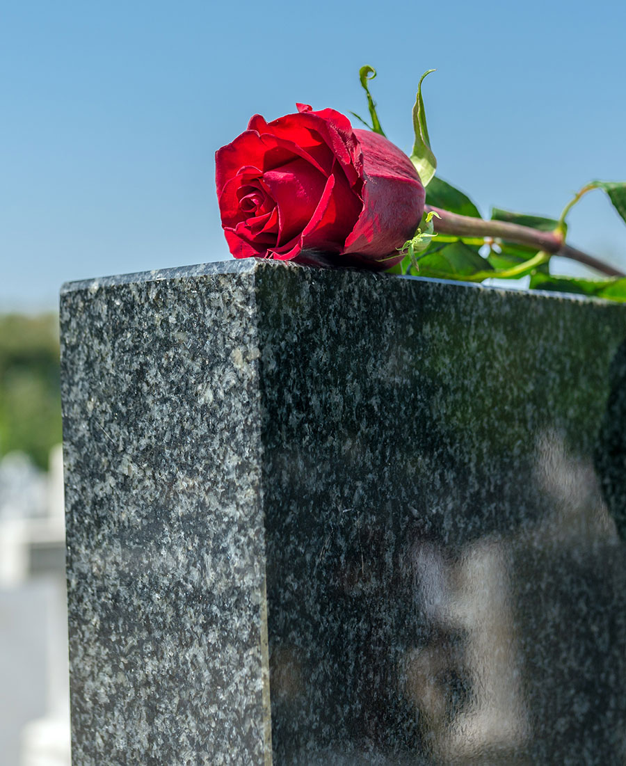 rose-on-custom-headstone-from-stonefixa-memorials-and-headstones